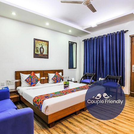 Fabhotel The Residency Dlf Galleria Γκουργκάον Εξωτερικό φωτογραφία
