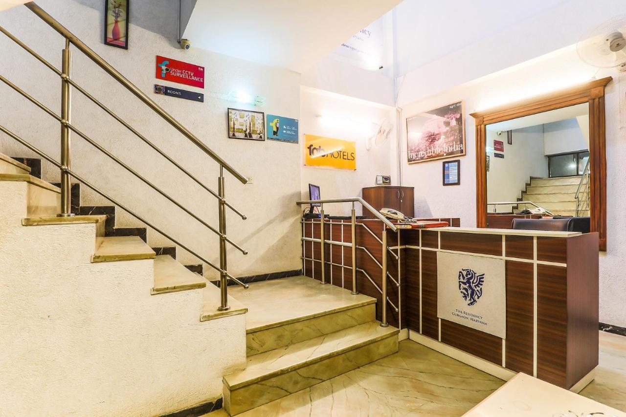 Fabhotel The Residency Dlf Galleria Γκουργκάον Εξωτερικό φωτογραφία