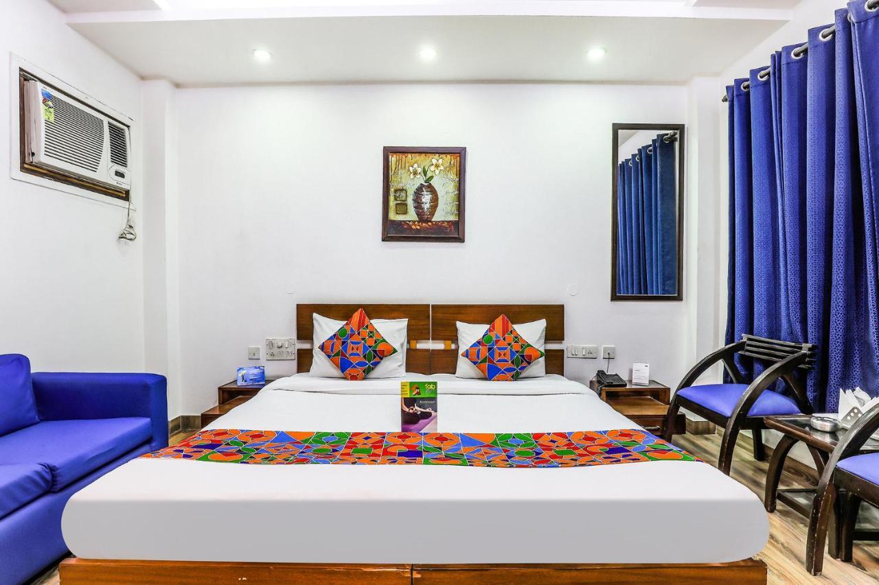 Fabhotel The Residency Dlf Galleria Γκουργκάον Εξωτερικό φωτογραφία