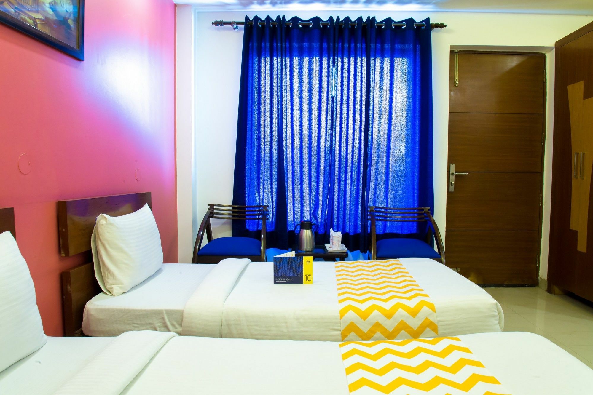 Fabhotel The Residency Dlf Galleria Γκουργκάον Εξωτερικό φωτογραφία