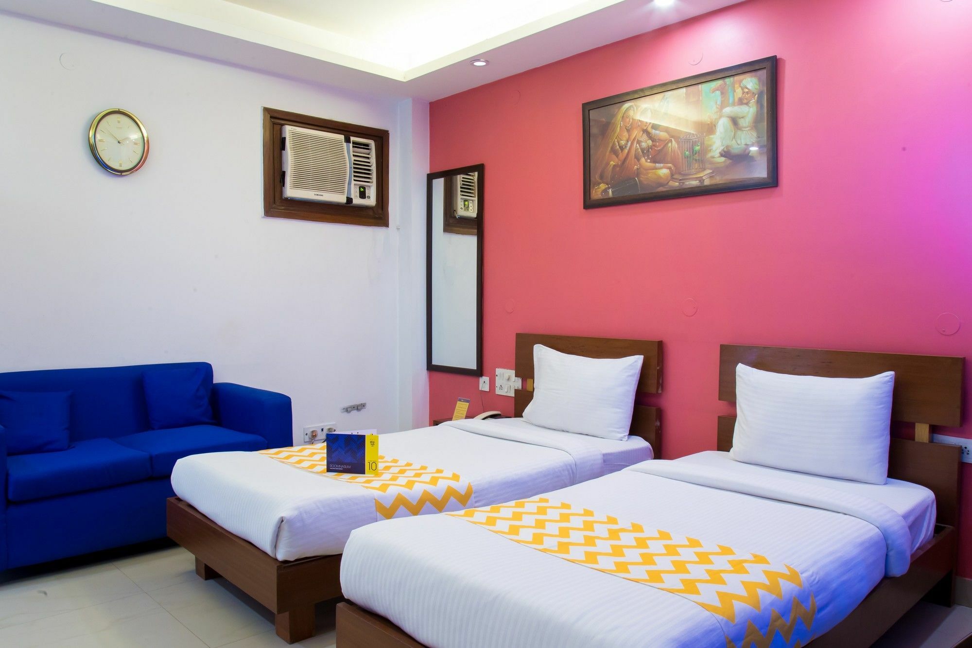 Fabhotel The Residency Dlf Galleria Γκουργκάον Εξωτερικό φωτογραφία